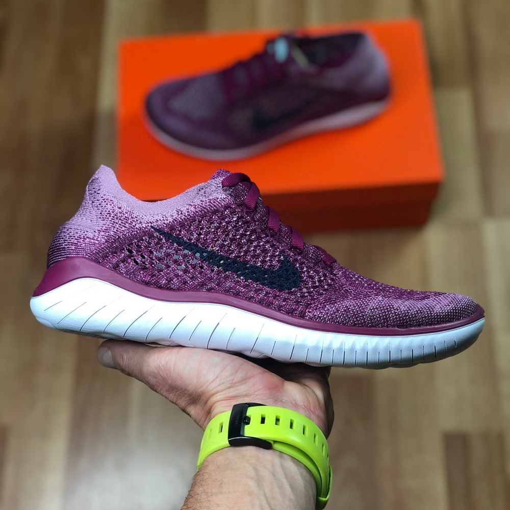 Nike Women's Maroon/Purple Knit Running Shoes with Black Swoosh - Picture 5 of 10